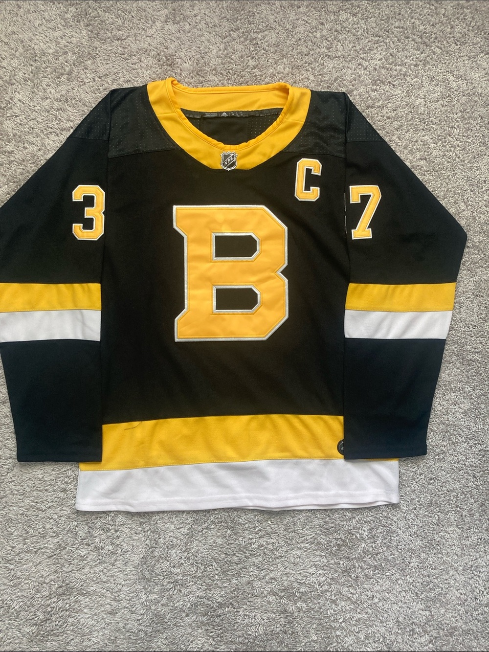 adidas Men’s Black and Yellow Hockey Jersey